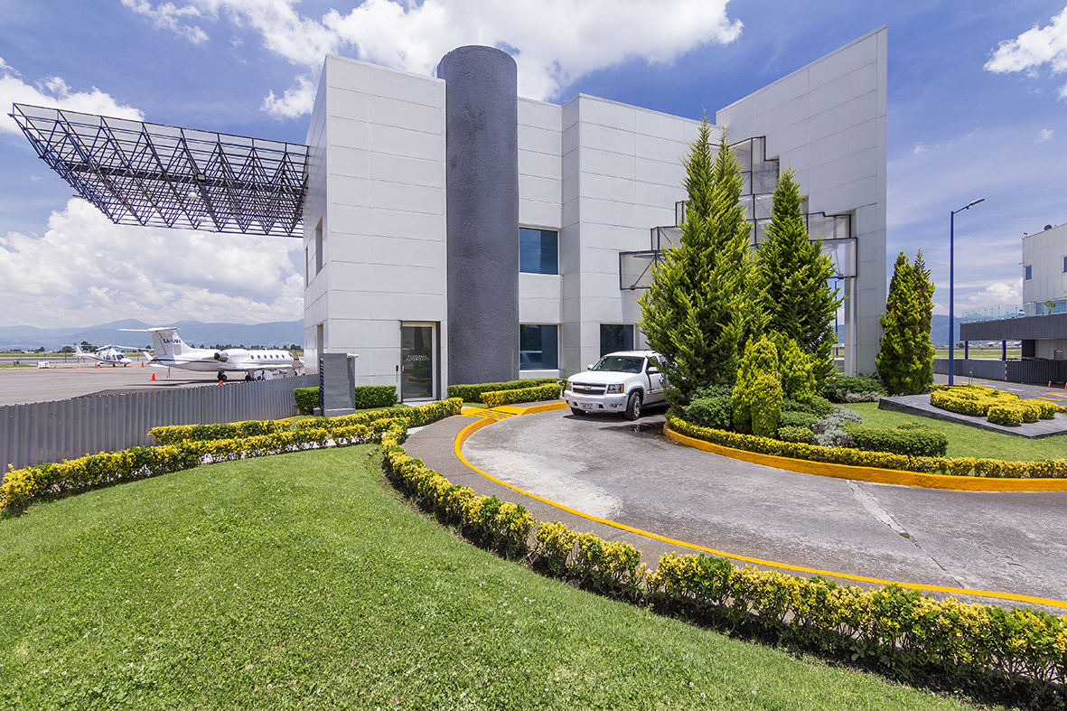 Servicio de concierge y transporte terrestre VIP de SAE